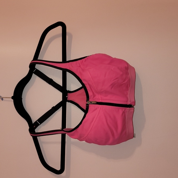 Victoria's Secret Other - Victoria Secret Maxium Sports Bra